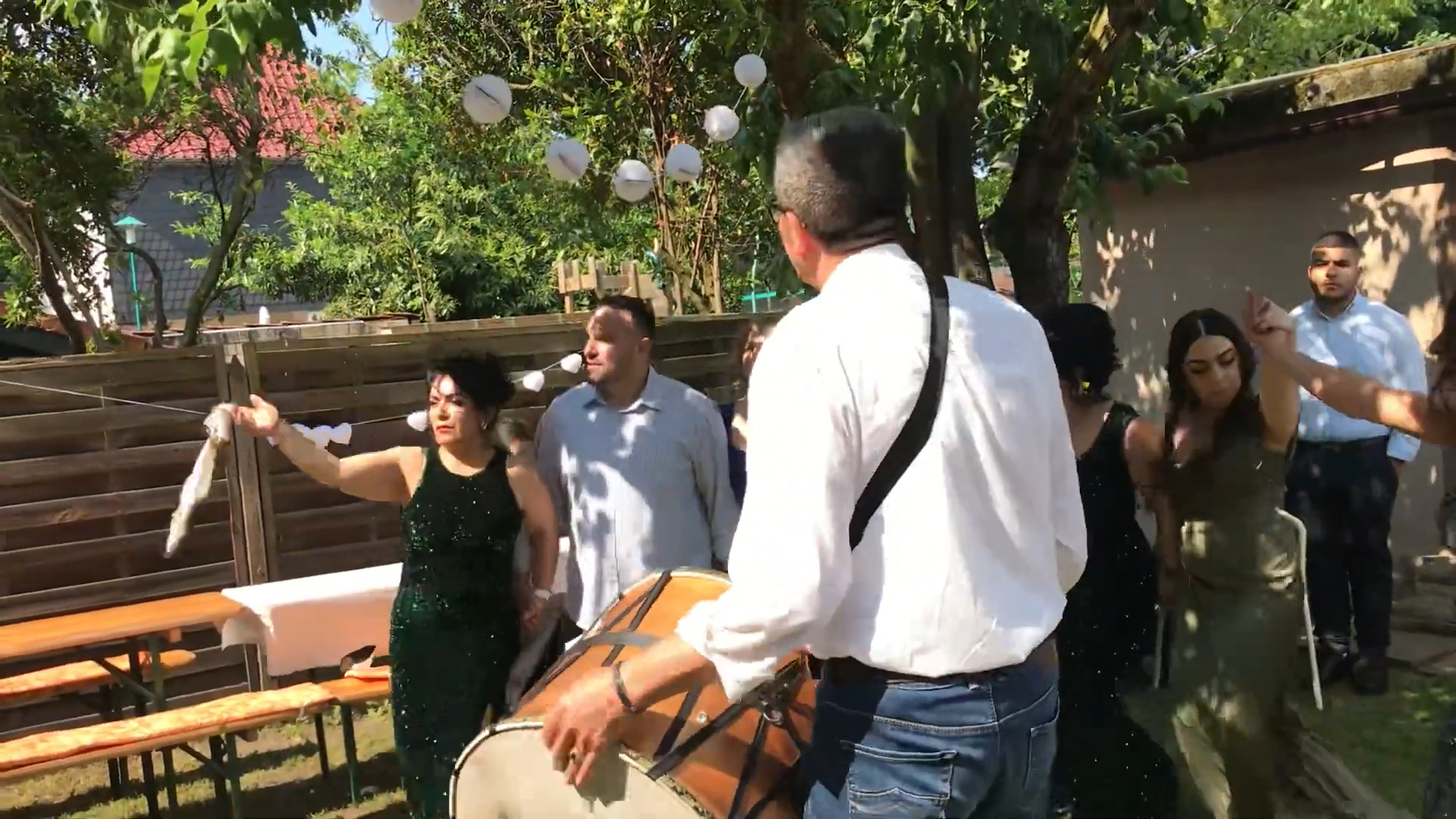 Roman Havası Sevenler İçin Özel Ritim Geçişleri ve Sahne Şovları