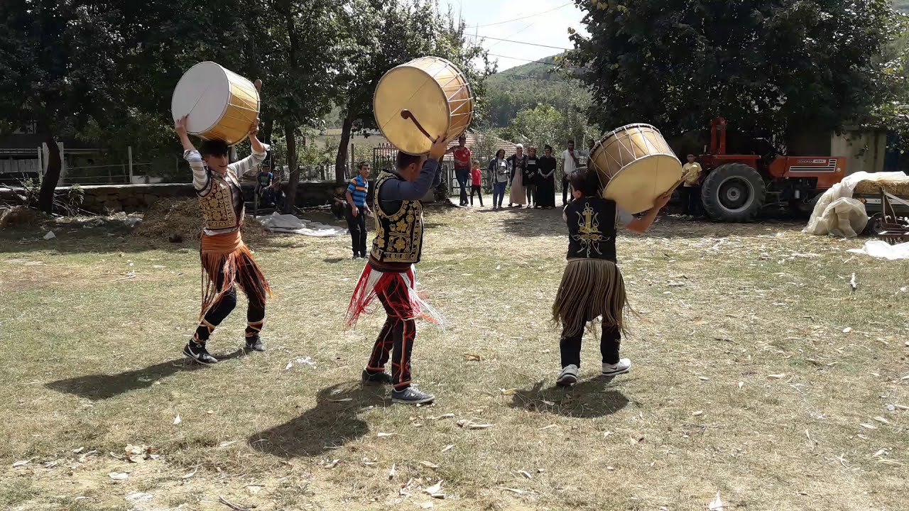 Yöresel Düğünlerde Kültüre Saygılı Ritim ve Repertuar Anlayışı